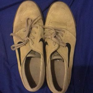 janoski
